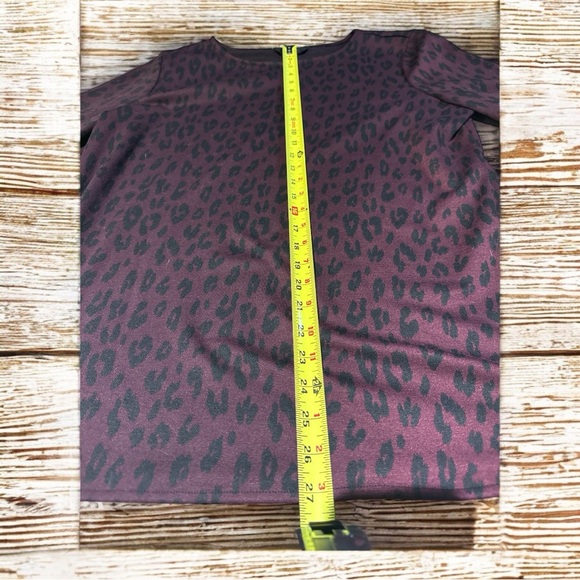 SLIM FACTOR by Investments leopard looking top - Picture 2 of 4